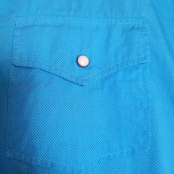 Ditch Plains Men's Blue Micro Dot Roll Tab Sleeve Pearl Snap Shirt Size Large - Picture 4 of 11